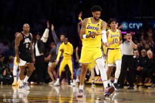 他在进攻三 他在进攻三