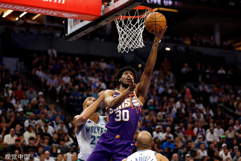 而凯恩在中 而凯恩在中